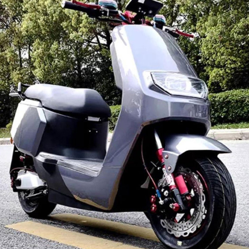 Hot Sale Elmotorcykel 3000W Streetbike Scooter Elmotorcykeldelar CKD